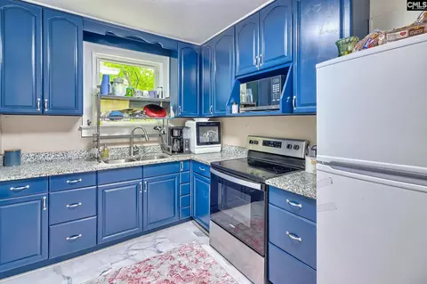 Kitchen - 2317 Westview Dr, Cayce, SC 29033 photo 1 of 2