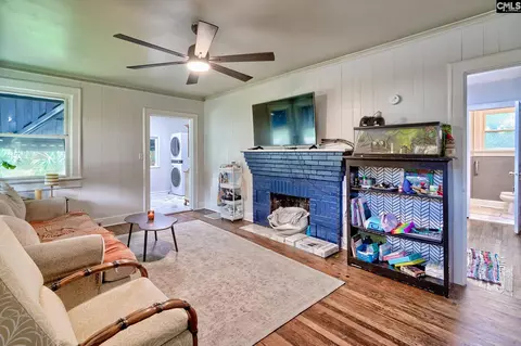 2317 Westview Dr, Cayce, SC 29033