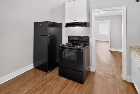 Kitchen - 1118 Summerland Dr, Cayce, SC 29033 photo 3 of 7