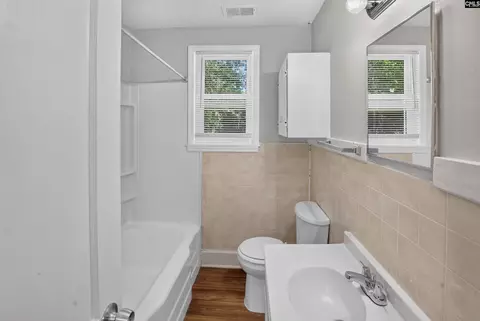 Bath - 1118 Summerland Dr, Cayce, SC 29033 photo 1 of 5