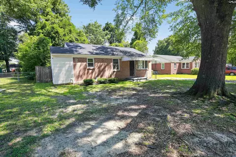 Exterior - 1118 Summerland Dr, Cayce, SC 29033 photo 5 of 6