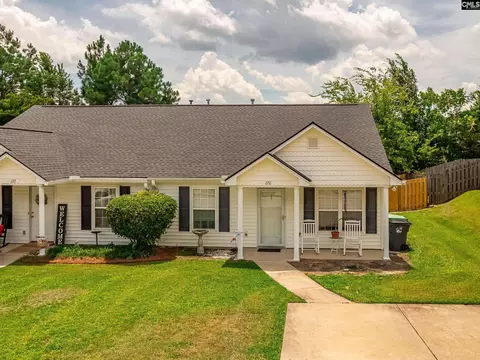 120 Palm Ct, Lexington, SC 29072