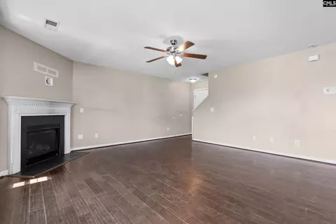 Living - 47 Casey Dr, Elgin, SC 29045 photo 2 of 4