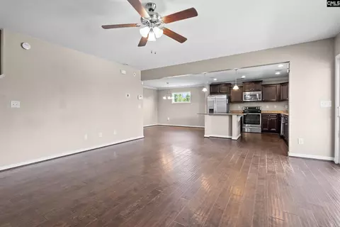 Living - 47 Casey Dr, Elgin, SC 29045 photo 3 of 4