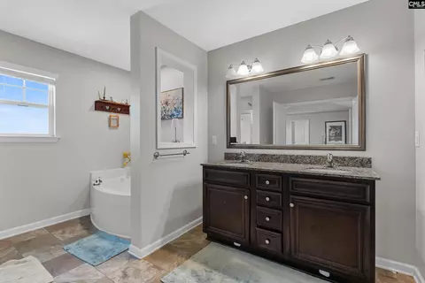 Bath - 47 Casey Dr, Elgin, SC 29045 photo 2 of 5