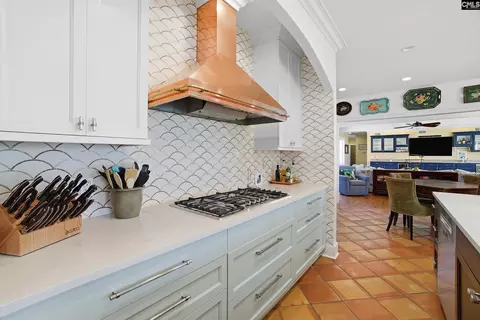 Kitchen - 512 Stucks Point Dr, Chapin, SC 29036 photo 2 of 9