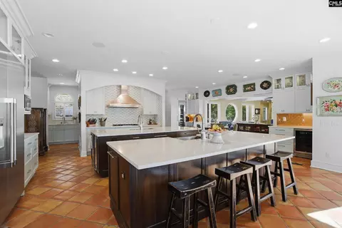 Kitchen - 512 Stucks Point Dr, Chapin, SC 29036 photo 4 of 9