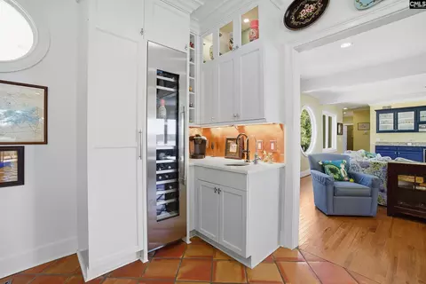 Kitchen - 512 Stucks Point Dr, Chapin, SC 29036 photo 5 of 9