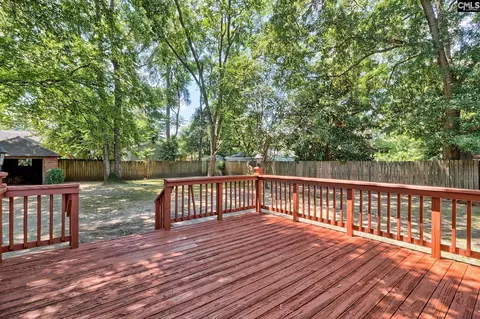 Exterior - 529 Michaelmas Ave, Cayce, SC 29033 photo 6 of 8