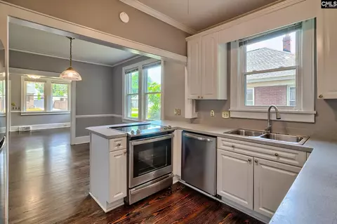 Kitchen - 529 Michaelmas Ave, Cayce, SC 29033 photo 5 of 5