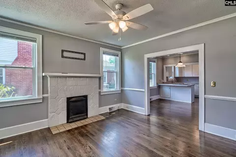 Living - 529 Michaelmas Ave, Cayce, SC 29033 photo 1 of 2