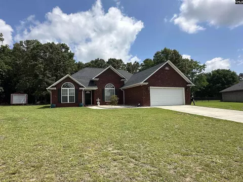 2640 Stirrup Ln, Dalzell, SC 29040