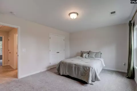 Bedroom - 662 Barfield Rd, Elgin, SC 29045 photo 9 of 10
