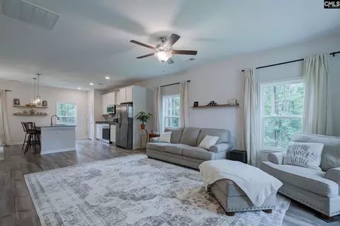 Entry Way - 662 Barfield Rd, Elgin, SC 29045 photo 1 of 3