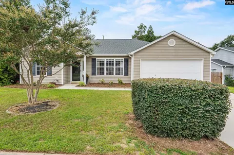 213 Oak Pointe Dr, Lexington, SC 29072