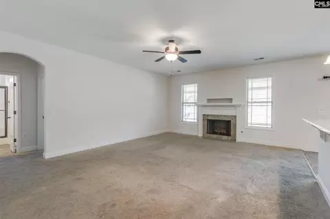 Living - 168 Abbey Rd, Elgin, SC 29045 photo 4 of 4