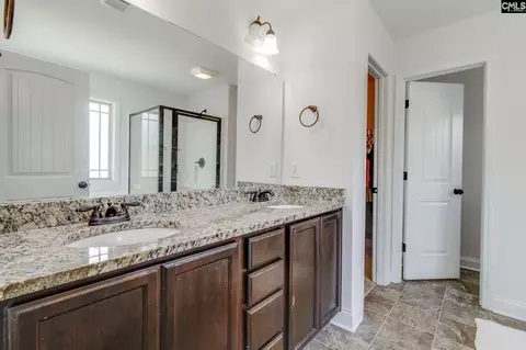 Bath - 168 Abbey Rd, Elgin, SC 29045 photo 2 of 4
