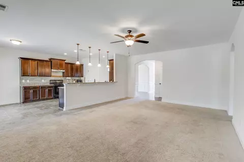 Living - 168 Abbey Rd, Elgin, SC 29045 photo 2 of 4