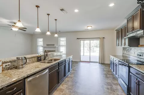 Kitchen - 168 Abbey Rd, Elgin, SC 29045 photo 3 of 4