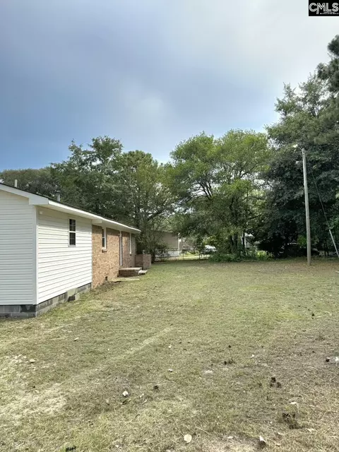 Exterior - 271 Gamble St, Sumter, SC 29150 photo 2 of 3