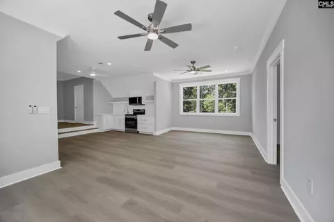 Living - 263 Killian Point Rd, Chapin, SC 29036 photo 4 of 4
