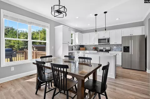 Dining - 2215 Porter Rd, Cassatt, SC 29032 photo 2 of 3