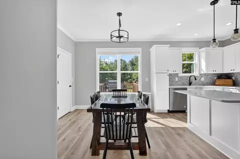 Dining - 2215 Porter Rd, Cassatt, SC 29032 photo 1 of 3