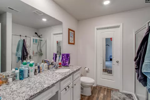 Bath - 803 Red Berry Ln, Gilbert, SC 29054 photo 2 of 4