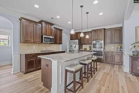 306 Gratis Ct, Lexington, SC 29072