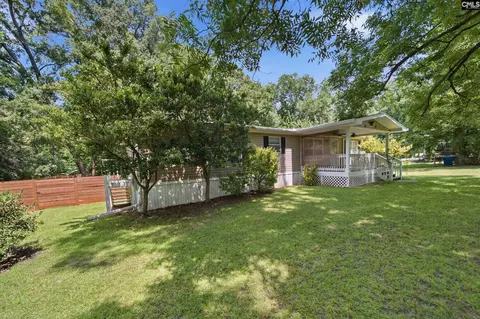 7033 E Peach Rd, Ridgeway, SC 29130 photo 3
