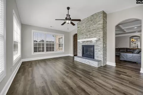 Living - 717 Broad Leaf Dr, Elgin, SC 29045 photo 5 of 6
