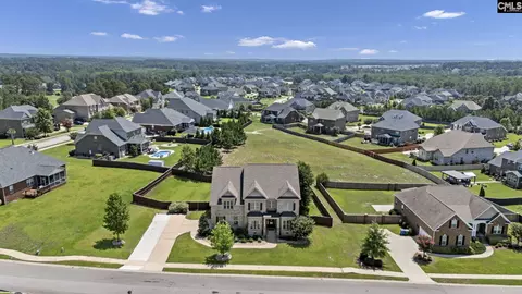 717 Broad Leaf Dr, Elgin, SC 29045 photo 2