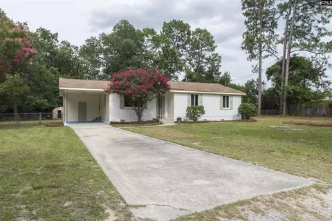 105 Wood Ct, Lexington, SC 29073