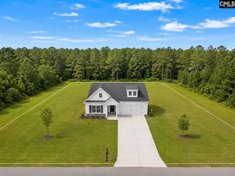 218 Governor Heyward Rd, Eastover, SC 29044