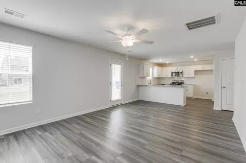 Living - 2084 County Line Trl, Elgin, SC 29045 photo 3 of 3