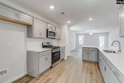 Entry Way - 6027 Edgemont Ct, Elgin, SC 29045 photo 3 of 5