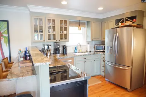 Kitchen - 218 Lakeshore Dr, Leesville, SC 29070 photo 1 of 2