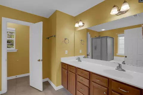 Bath - 205 Winterberry Loop, Lexington, SC 29072 photo 2 of 4