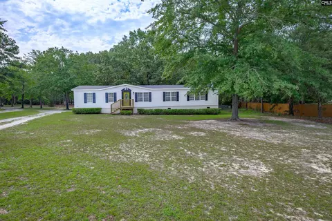 584 Railgate Loop, Lugoff, SC 29078 photo 2