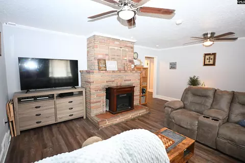 Living - 4656 Augusta Hwy, Gilbert, SC 29054 photo 1 of 2