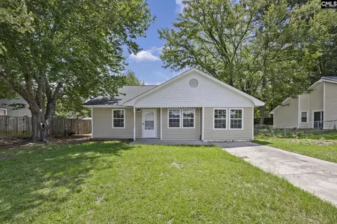 404 Greenlake Dr, Hopkins, SC 29061
