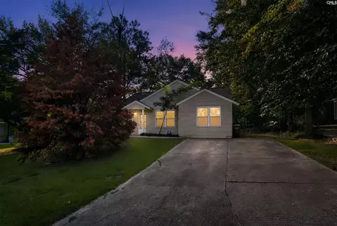 420 Greenlake Dr, Hopkins, SC 29061