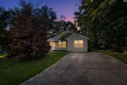 420 Greenlake Dr, Hopkins, SC 29061