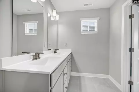 Bath - 365 Switch Grass Ct, Elgin, SC 29045 photo 4 of 5