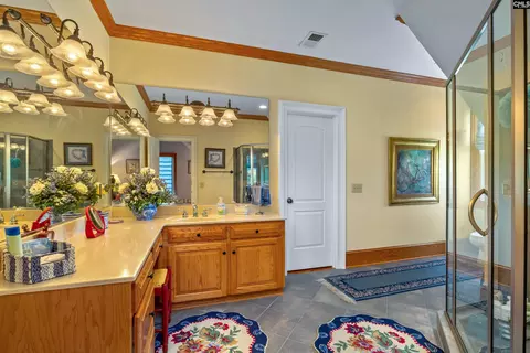 Bath - 2757 Watson St, Elgin, SC 29045 photo 9 of 14