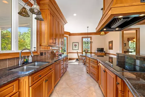 Kitchen - 2757 Watson St, Elgin, SC 29045 photo 5 of 5