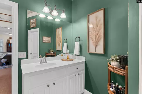 Bath - 74 Lillifield Dr, Elgin, SC 29045 photo 6 of 9