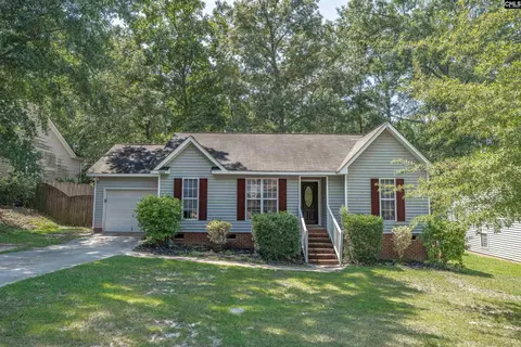 208 Turning Leaf Dr, Hopkins, SC 29061