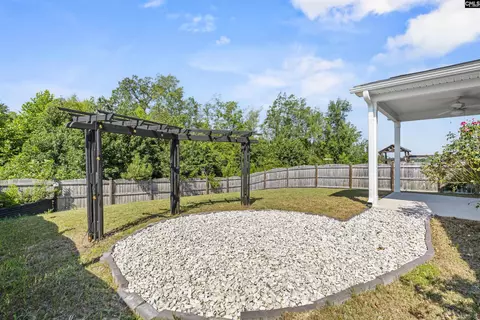 301 Ollivander Ln, Elgin, SC 29045 photo 9