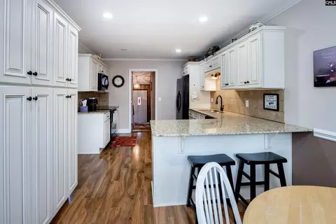 Kitchen - 103 Longleaf Dr, Cayce, SC 29033 photo 1 of 4